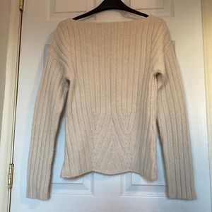 Donna Karan Women’s Sweater. Wool/Angora Blend. Cream. Size M.